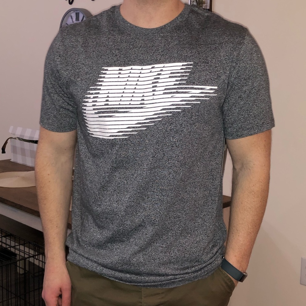 NWT NIKE Dri-Fit Tee